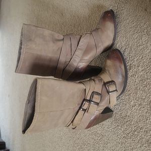 Steve Madden distressed look boots